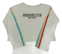 Bílé crop triko s nápisem a barevnými pruhy H&M