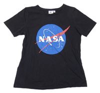 Černé tričko s logem NASA C&A