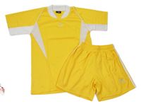 2 set - Žluto-bílé sportovní tričko s nápisem + kraťasy