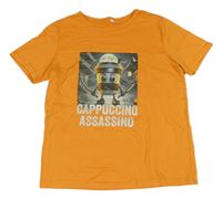 Oranžové tričko s Brainrot - Cappuccino Assassino