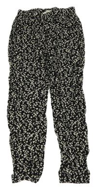 Černé cuff lehké kalhoty s bílými srdíčky H&M