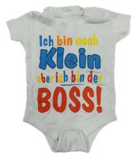 Bílé body s nápisem 