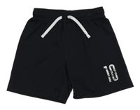 Černé sportovní kraťasy s číslem H&M