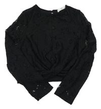 Černé květované krajkové podšité crop triko s překřížením M&S