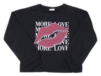 Černá crop mikina se rty a nápisem Matalan