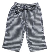 Tmavomodro-bílé pruhované culottes kalhoty s páskem 