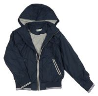 Tmavomodrý šusťákový podzimní bomber s pruhy a odepínací kapucí H&M